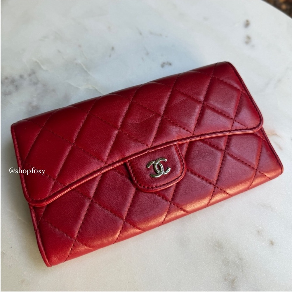 SOLD Chanel Quilted Lambskin Long Wallet - Picture 2 of 16